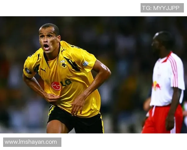 足球明星集结：璀璨球场风采与传奇足坛人物精彩瞬间壁纸合集